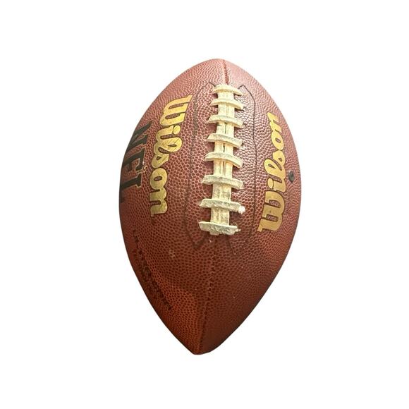 Wilson Official NFL Ultra Grip Technology Composite Leather Sports Football - Picture 1 of 4